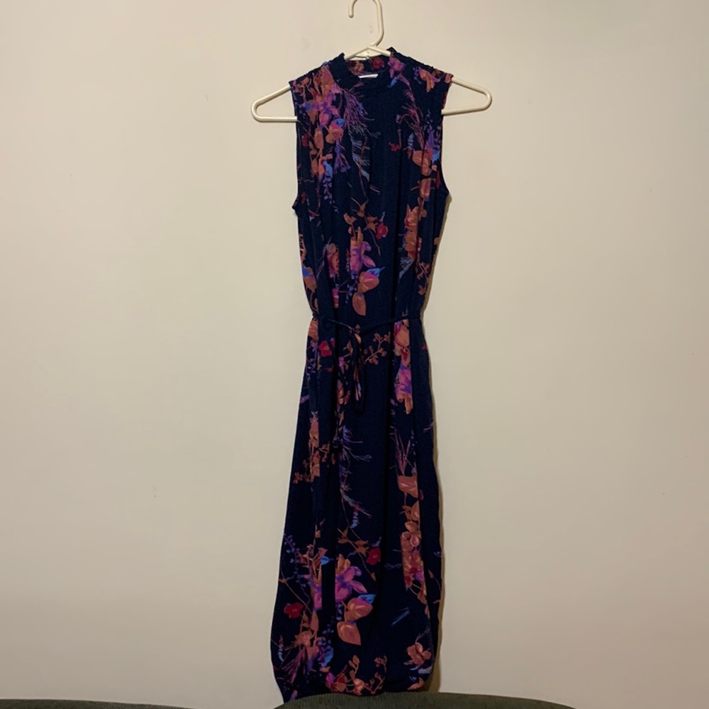A new day dress - Picture 1 of 7